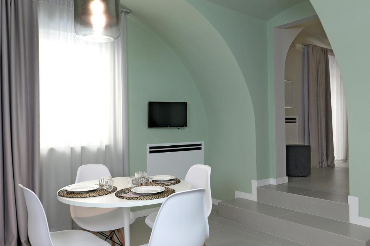 B&Bari, Via Cairoli, Le Case Di Aurelia Guesthouse Eksteriør billede
