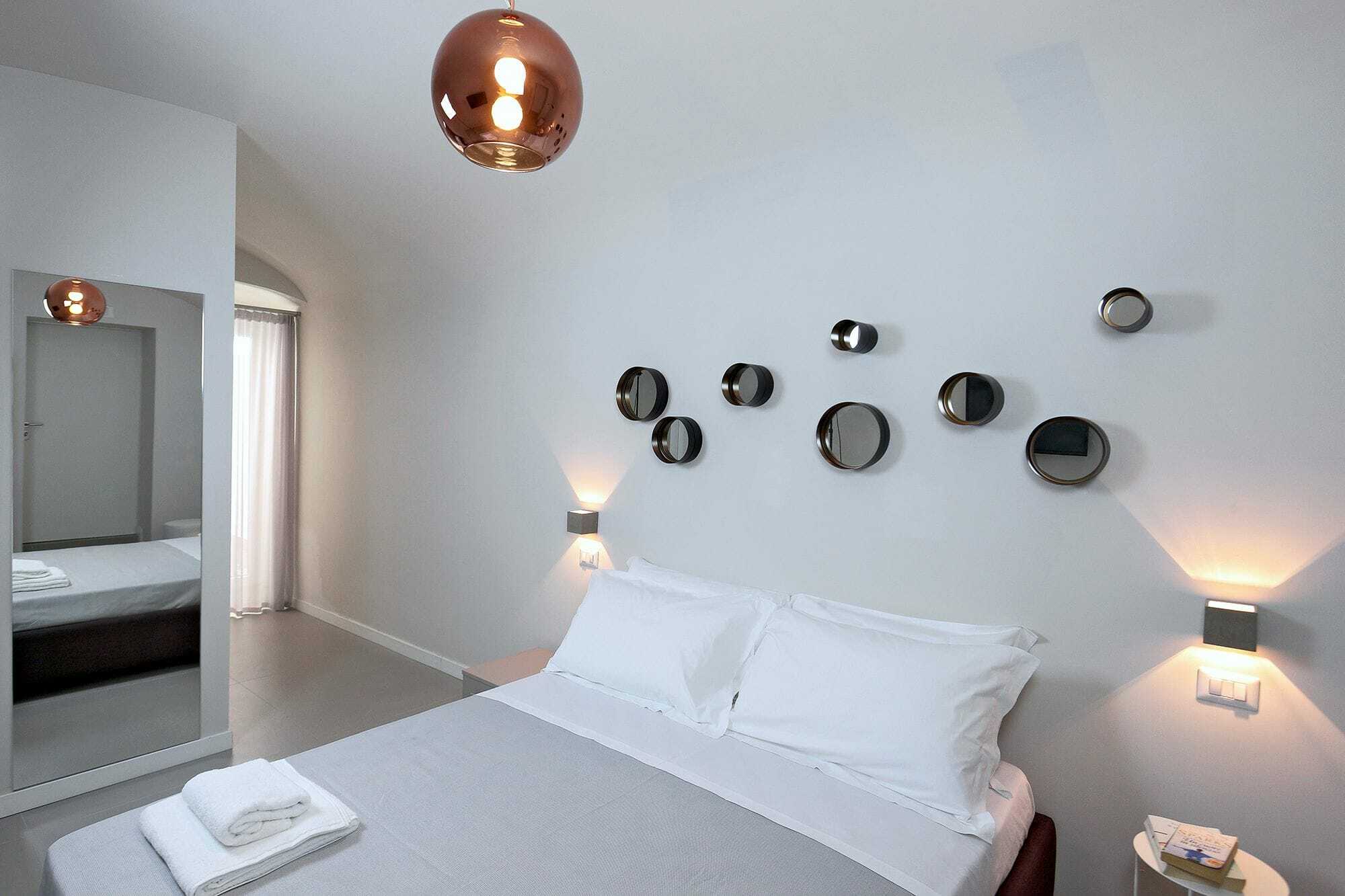 B&Bari, Via Cairoli, Le Case Di Aurelia Guesthouse Eksteriør billede